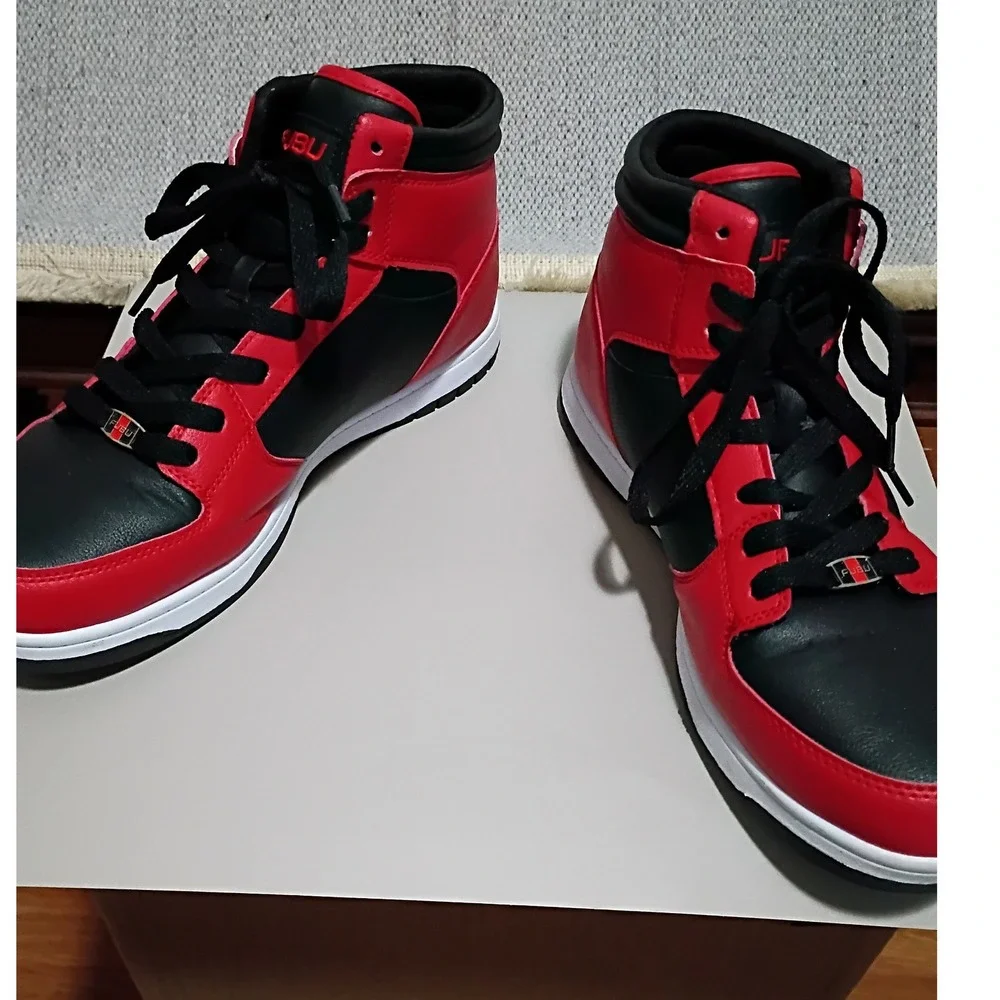 FUBU Heritage High Top Sneakers Men 9.5 Red Black Basketball Streetwear Shoes‎